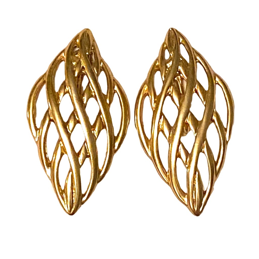 Vintage Modern Gold Woven Design Earrings Clip On
